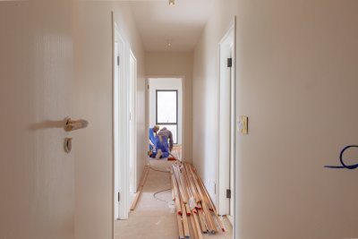 Je huis verbouwen of verduurzamen: zo voorkom je gedoe met schade en dekking